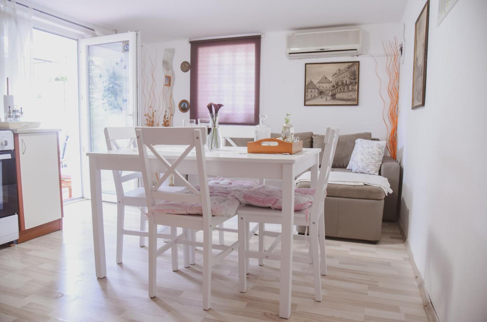 Apartments Vendi شيبينيك المظهر الخارجي الصورة
