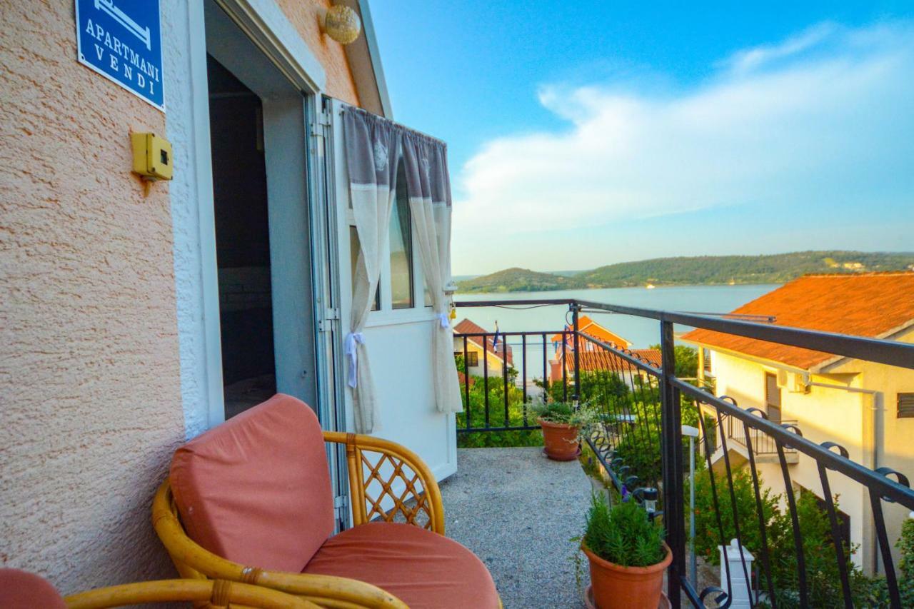 Apartments Vendi شيبينيك المظهر الخارجي الصورة
